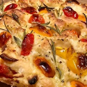 Focaccia tomate y romero